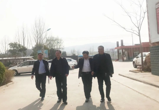 湖濱區政府副區長(cháng)王兆海一行蒞臨三味奇進(jìn)行安全生產(chǎn)工作調研